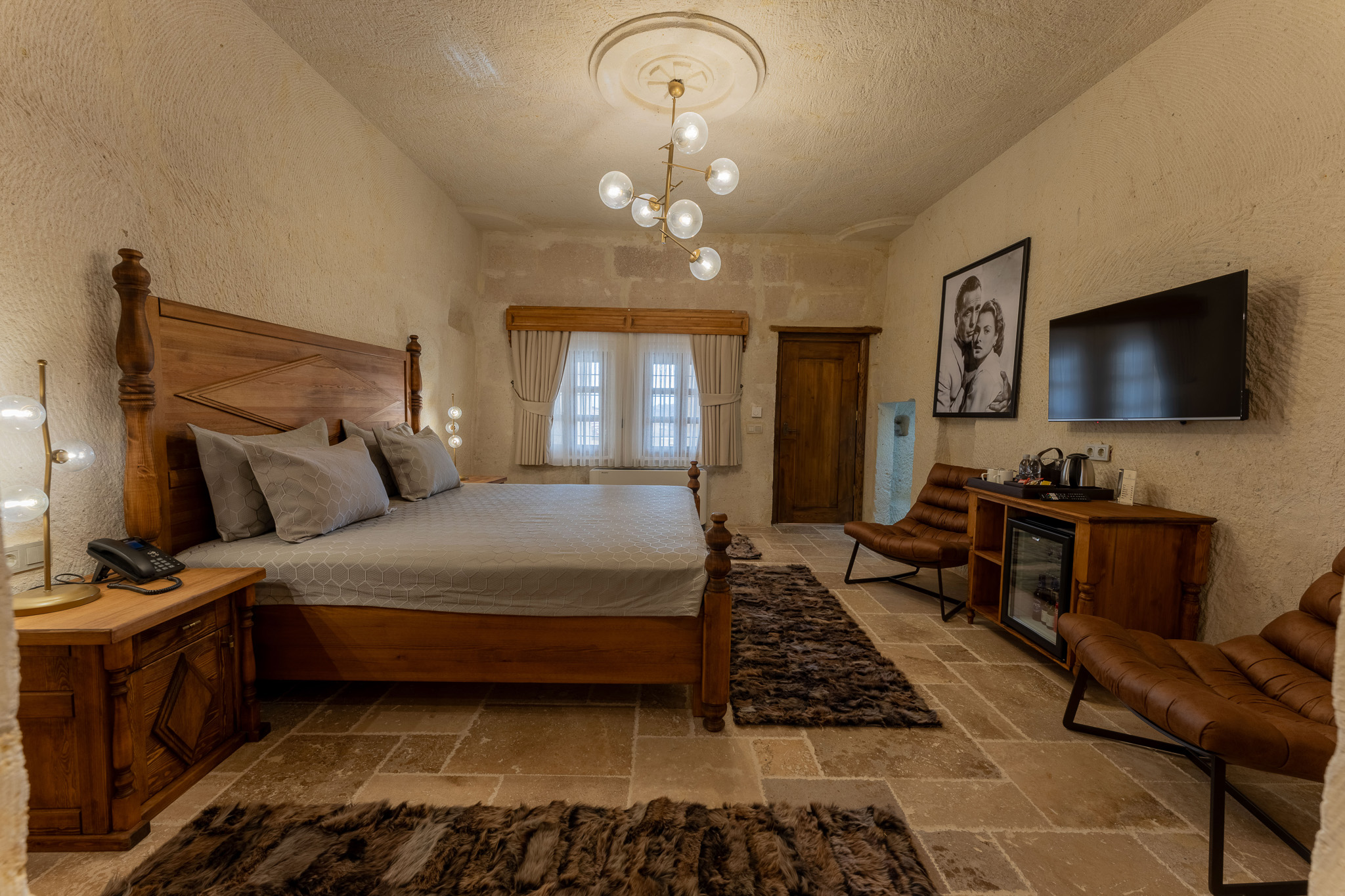 Room 303 - 1